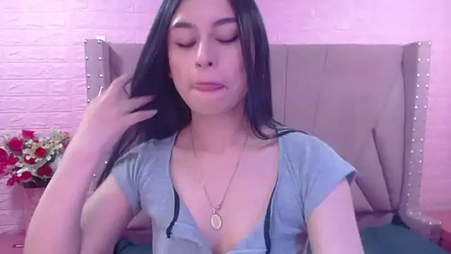 MelodySweett online show from December 19, 3:07 am