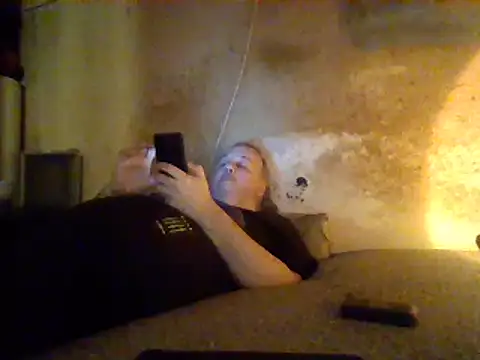 Nightshade7712 online show from March 5, 8:42 pm