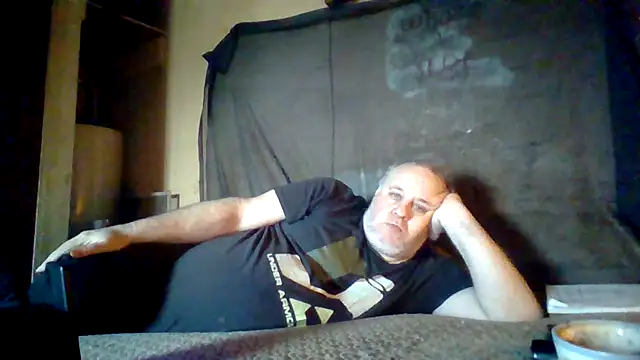 Nightshade7712 online show from October 15, 2:28 pm