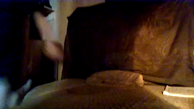 Nightshade7712 online show from October 20, 8:31 pm