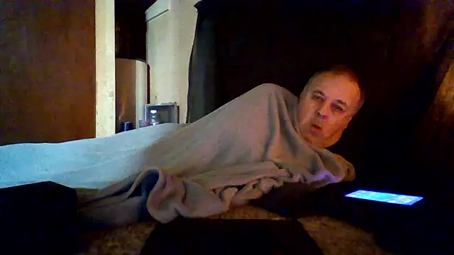 Nightshade7712 online show from January 17, 5:12 am