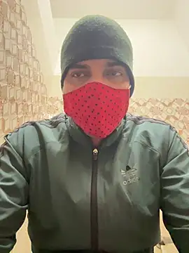 bull 4hottie online show from December 2, 1:33 am