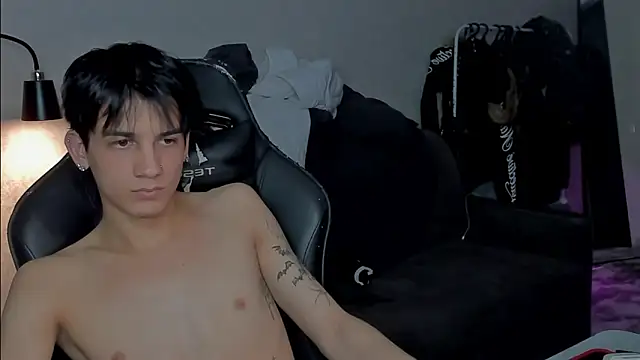 MarkBrowniii online show from January 20, 6:21 am