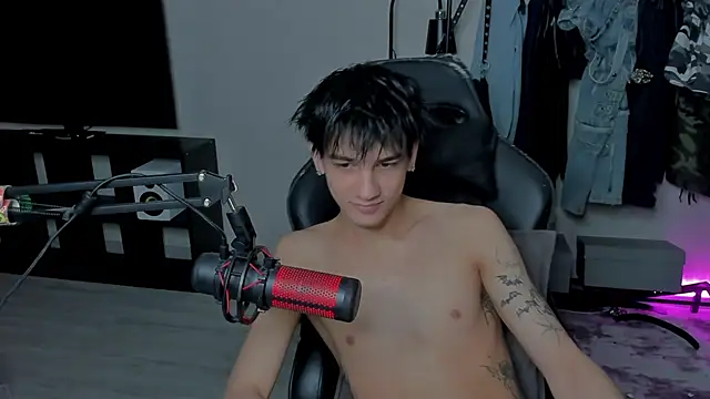 MarkBrowniii online show from March 15, 11:39 pm