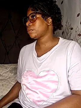 Snapshot of Nattybae09 chatting on November 10, 6:18 pm Nattybae09 online show from November 10, 6:18 pm