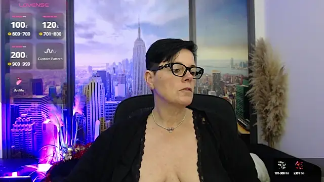 ninarandmann online show from December 19, 3:52 pm