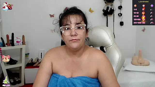 mom hot   online show from January 14, 8:58 pm