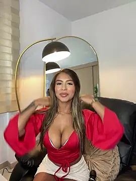  laura 02 online show from February 20, 5:07 pm