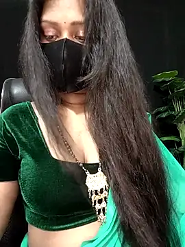 Idhika Paul online show from September 28, 9:58 am