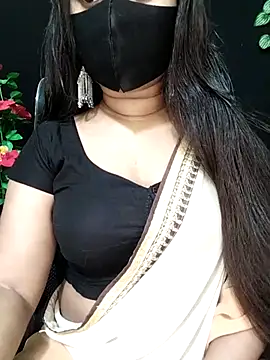 Idhika Paul online show from October 19, 5:02 pm