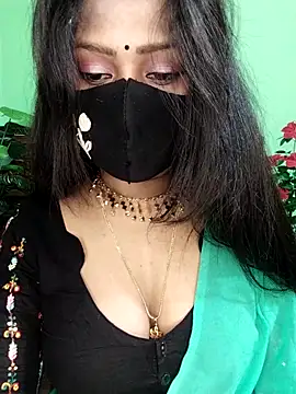 Idhika Paul online show from January 17, 5:45 am