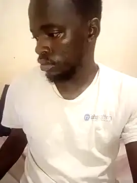 MaskedGQ online show from February 1, 12:05 pm