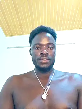 MaskedGQ online show from October 31, 11:39 pm