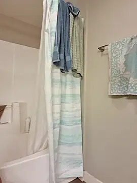 yourdirtysecret 23 online show from March 23, 2:21 pm