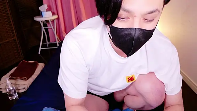 Snapshot of -victory-fox chatting on February 20, 12:05 pm -victory-fox online show from February 20, 12:05 pm