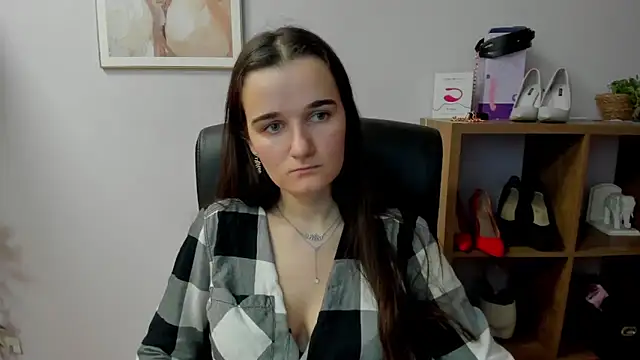 Snapshot of KateDelight chatting on December 21, 8:27 pm KateDelight online show from December 21, 8:27 pm