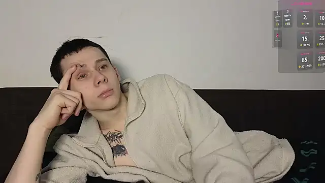 Snapshot of R1mmo__ chatting on February 11, 8:48 am R1mmo online show from February 11, 8:48 am