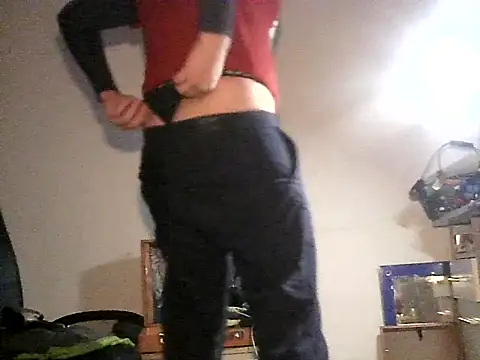 Snapshot of prcalek19 chatting on December 15, 7:01 am prcalek19 online show from December 15, 7:01 am