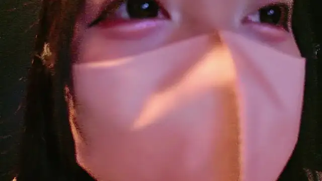 Snapshot of nathi_ko_xo chatting on November 10, 4:44 am nathi ko xo online show from November 10, 4:44 am