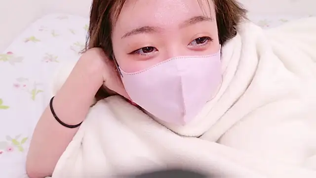 Snapshot of ayu_yu_xo chatting on March 12, 5:07 pm ayu yu xo online show from March 12, 5:07 pm