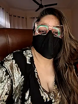 Snapshot of SEXY-Sardarni chatting on January 2, 9:00 am SEXY-Sardarni online show from January 2, 9:00 am