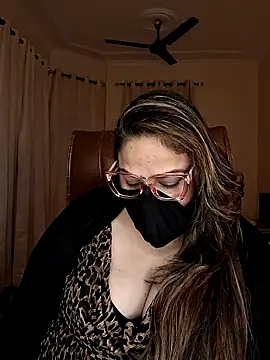 Snapshot of SEXY-Sardarni chatting on January 30, 3:08 pm SEXY-Sardarni online show from January 30, 3:08 pm