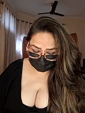 Snapshot of SEXY-Sardarni chatting on September 28, 8:52 am SEXY-Sardarni online show from September 28, 8:52 am