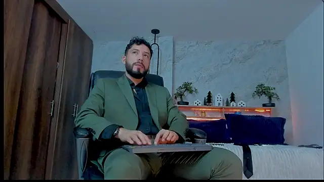 bruno woods online show from December 23, 3:18 am