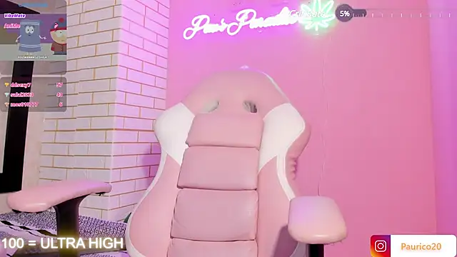 Snapshot of Putipaula3 chatting on December 26, 10:41 pm Putipaula3 online show from December 26, 10:41 pm