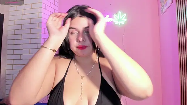 Snapshot of Putipaula3 chatting on December 30, 8:15 pm Putipaula3 online show from December 30, 8:15 pm