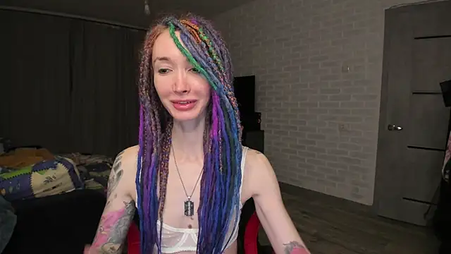 Roxy Silver online show from January 28, 1:08 am