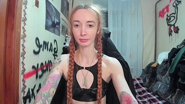 Roxy Silver online show from February 26, 9:58 pm