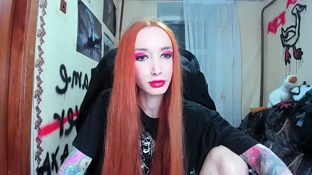 Roxy Silver online show from March 22, 8:15 pm