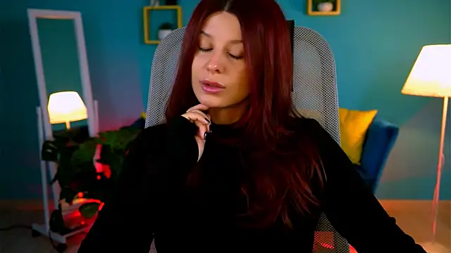 Snapshot of NicoleMun chatting on October 26, 5:02 am NicoleMun online show from October 26, 5:02 am