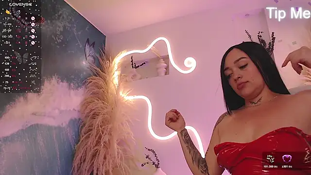 ViolettaHotLatin  online show from February 5, 12:43 pm