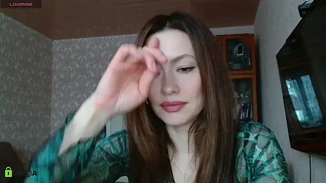 alicia spicy online show from March 14, 4:10 am