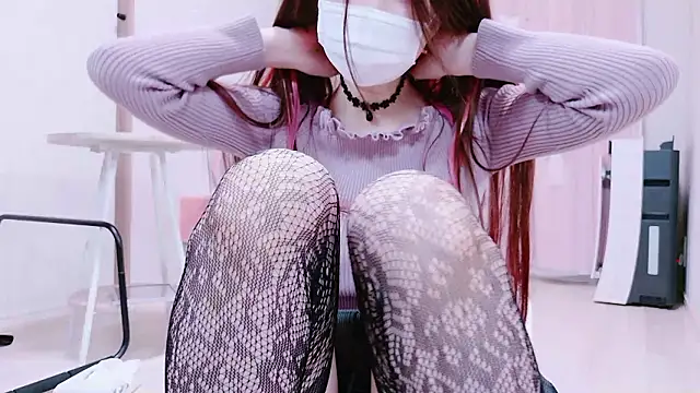 Snapshot of Ryo-sama chatting on October 19, 12:50 pm Ryo-sama online show from October 19, 12:50 pm