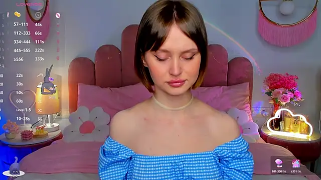 Snapshot of MaryLew chatting on November 28, 6:27 am MaryLew online show from November 28, 6:27 am