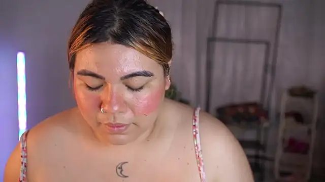 Samanta cutee online show from March 17, 11:35 am