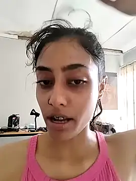 Snapshot of cleopatra-phaedra chatting on December 10, 12:27 pm cleopatra-phaedra online show from December 10, 12:27 pm