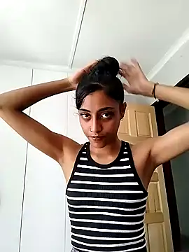 Snapshot of cleopatra-phaedra chatting on December 21, 10:50 am cleopatra-phaedra online show from December 21, 10:50 am