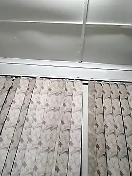 Snapshot of cleopatra-phaedra chatting on November 7, 4:51 pm cleopatra-phaedra online show from November 7, 4:51 pm