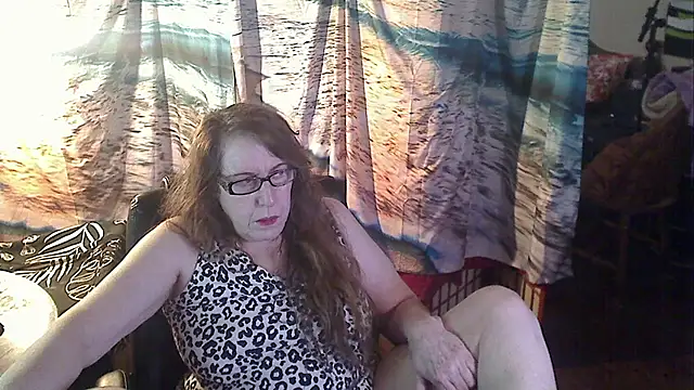 Ireallysquirt online show from February 11, 6:08 am