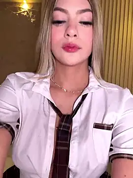 selenne schmitt online show from January 14, 1:33 am