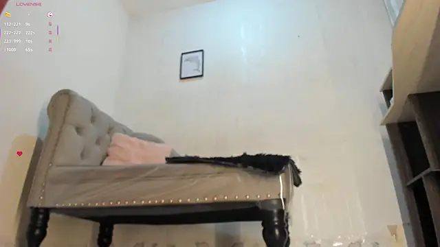 Snapshot of victoria_Christie chatting on April 26, 10:46 am victoria Christie online show from April 26, 10:46 am