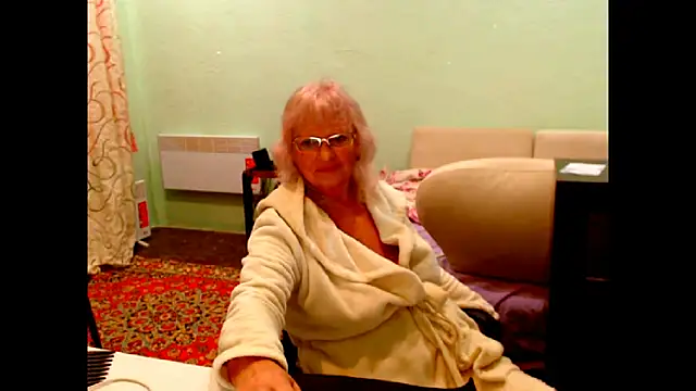 Natali7634 online show from September 23, 7:28 pm