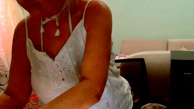 Natali7634 online show from November 3, 10:38 am