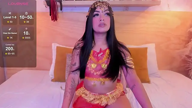 Snapshot of Majooo11 chatting on October 30, 2:02 am Majooo11 online show from October 30, 2:02 am