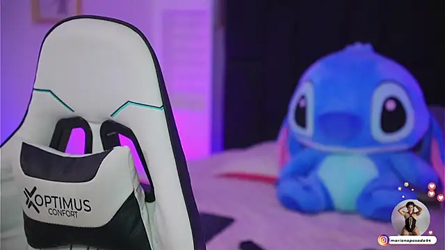 Marianamonroe  online show from April 20, 11:46 am