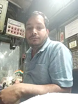 DeepakXxxR86 online show from November 20, 7:46 pm